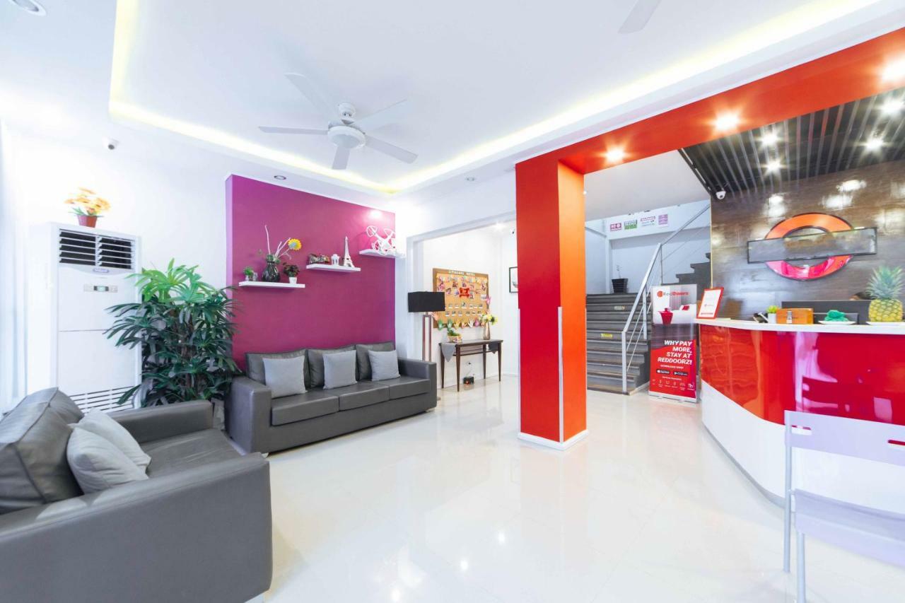 Reddoorz Plus Near Sm Lanang Davao Ngoại thất bức ảnh