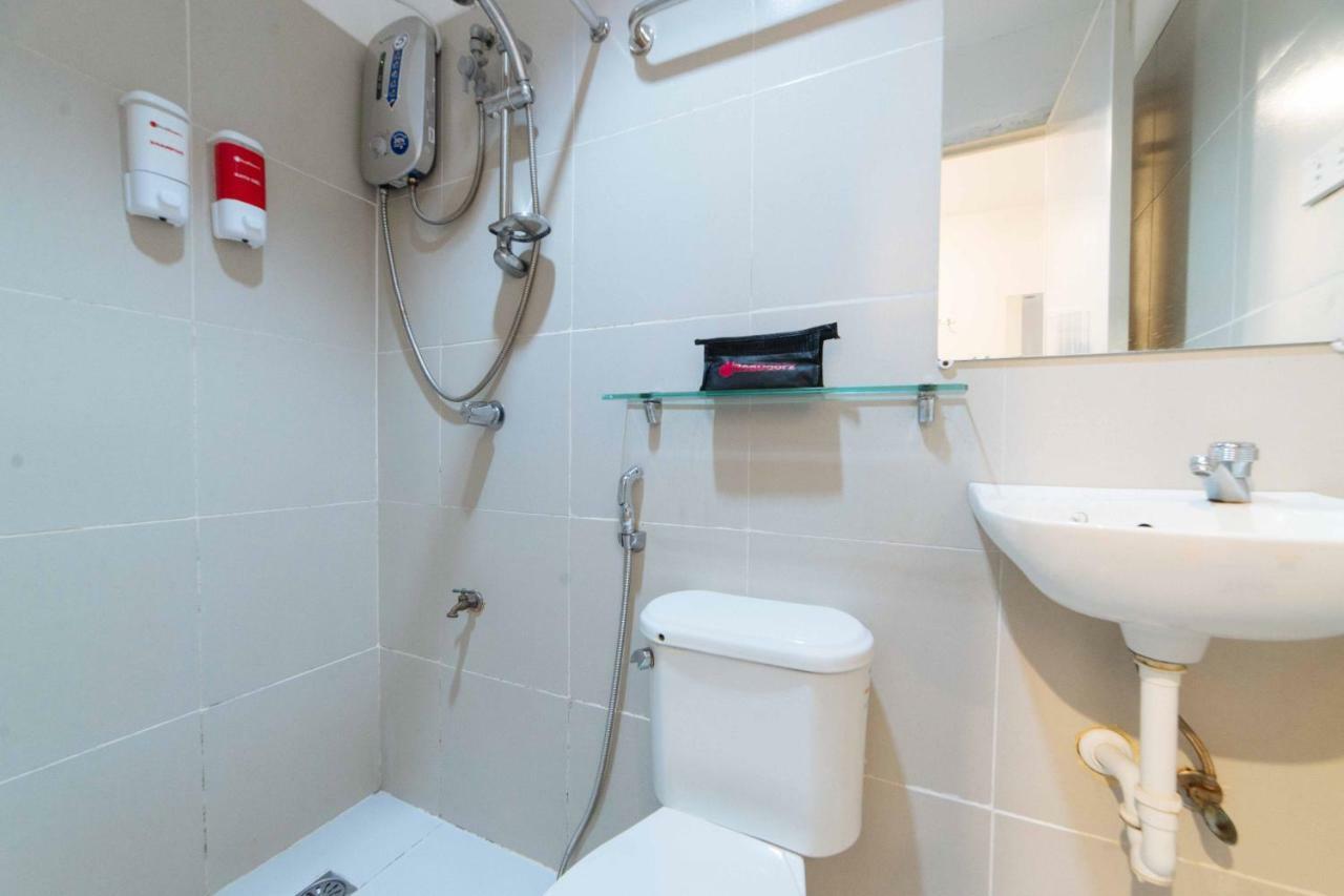 Reddoorz Plus Near Sm Lanang Davao Ngoại thất bức ảnh