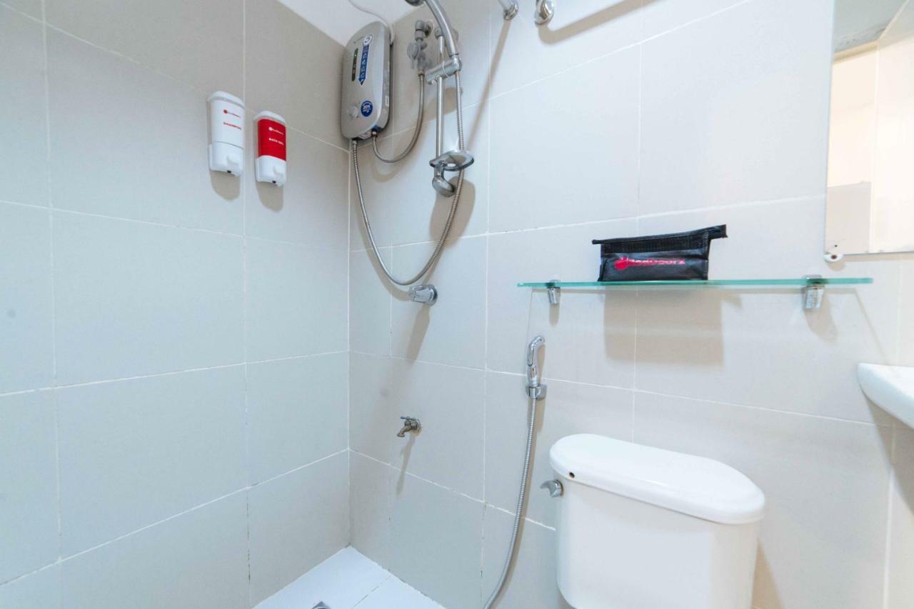 Reddoorz Plus Near Sm Lanang Davao Ngoại thất bức ảnh