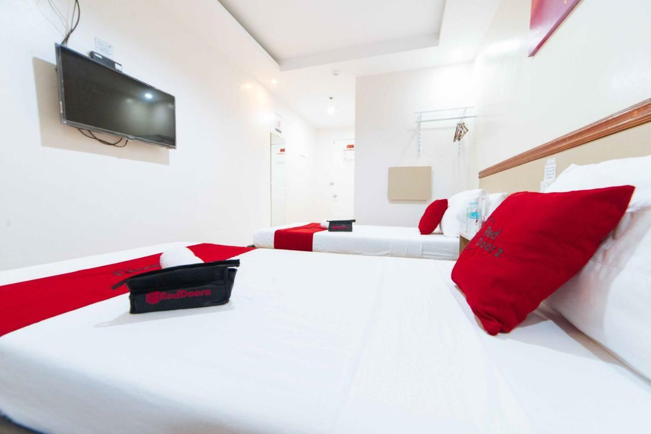 Reddoorz Plus Near Sm Lanang Davao Ngoại thất bức ảnh