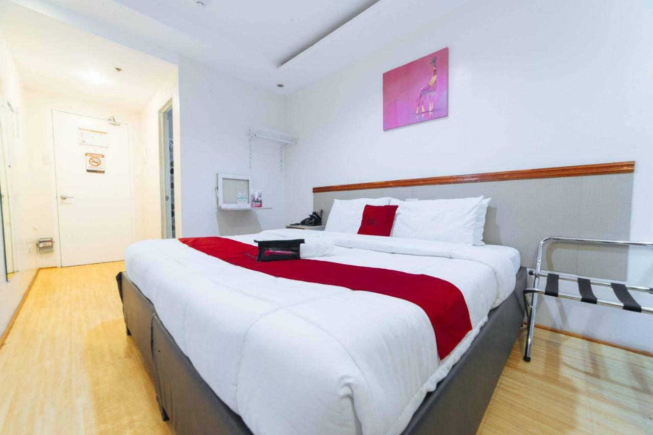 Reddoorz Plus Near Sm Lanang Davao Ngoại thất bức ảnh