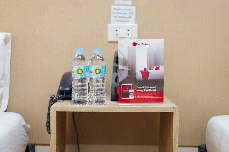Reddoorz Plus Near Sm Lanang Davao Ngoại thất bức ảnh